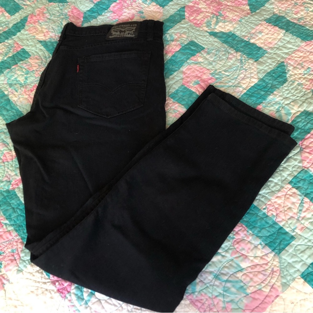 Men’s black Levi’s